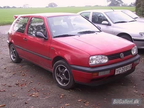 VW golf 3 ((SOLGT)) billede 2