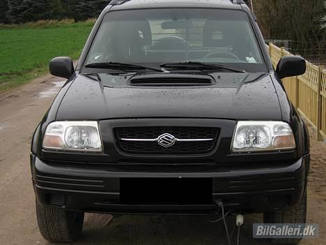 Suzuki Grand Vitara SOLGT - Med det game kølergitter billede 10