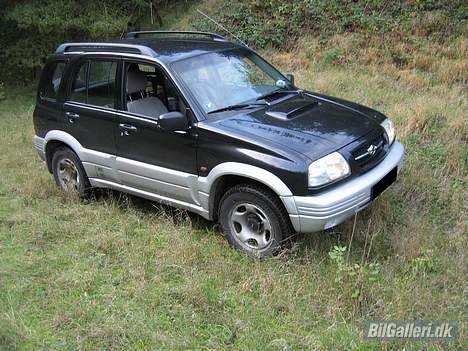 Suzuki Grand Vitara SOLGT - Lige da vi fik bilen billede 11