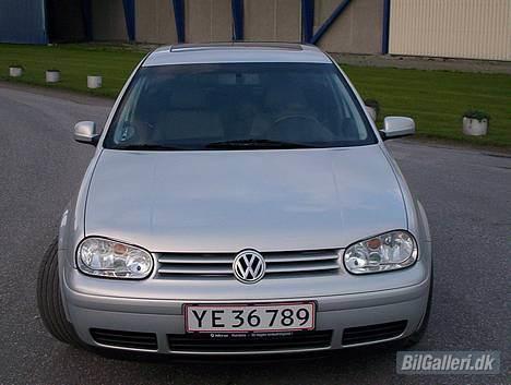 VW Golf ---SOLGT--- billede 1