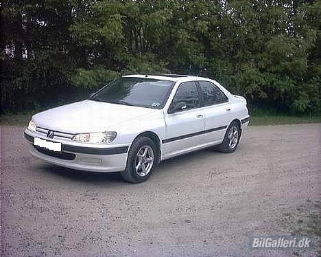 Peugeot 406 billede 1