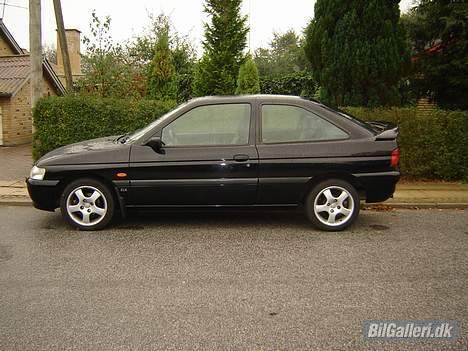 Ford Escort 1,6i CLX billede 2