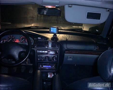 Peugeot 406 - her er et billed af min kabine billede 2