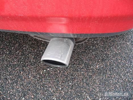 Toyota Corolla 1.6 solgt - Her har vi den: RØRHALEN :D billede 4