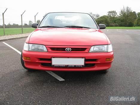 Toyota Corolla 1.6 solgt billede 7