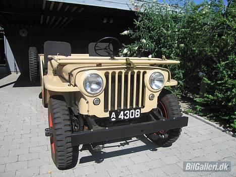 Jeep CJ2A - Nysynet og sommer klar billede 1