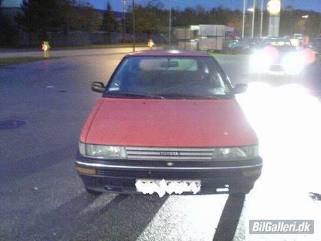 Toyota Corolla Glassback (tidl. bil) billede 3