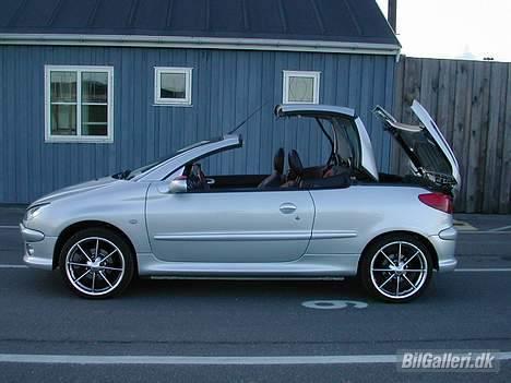 Peugeot 206 CC <Solgt> - Old Pic - Sommeren 2005 Dragør 2 billede 2