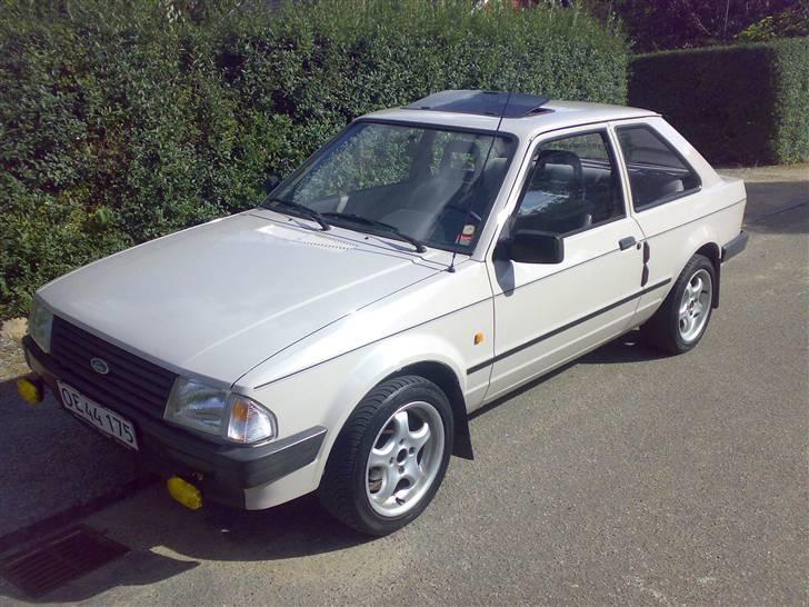 Ford Escort - Solgt billede 1