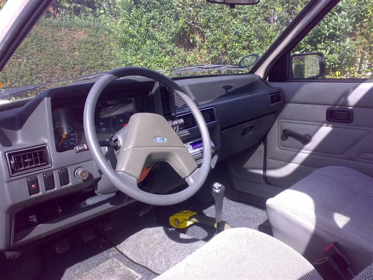 Ford Escort - Solgt billede 6