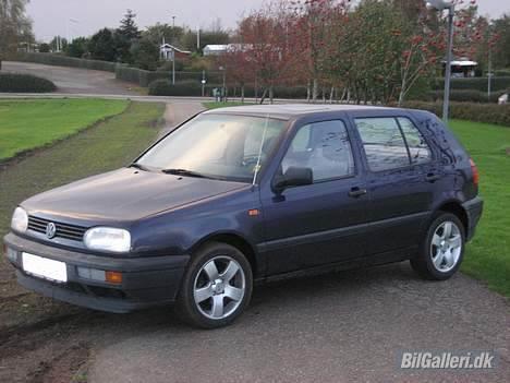 VW Golf 3 5D 1,4 CL R.I.P billede 1