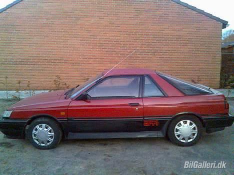 Nissan sunny billede 1