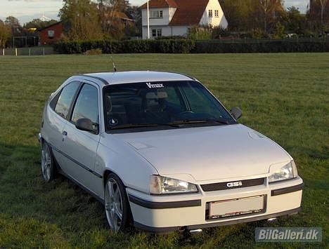 Opel Kadett GSI 16V***SOLGT*** billede 3