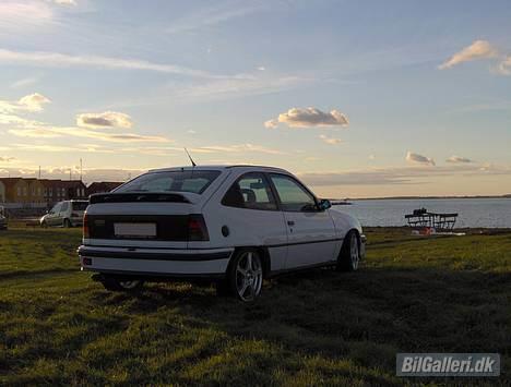 Opel Kadett GSI 16V***SOLGT*** billede 4