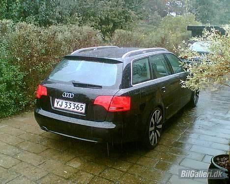 Audi A4 2,0 TDI lemans - Ville ud og tage flere billeder, men det står ned i stænger :-( billede 3