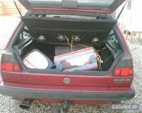 VW Golf 1,8 Tour billede 2