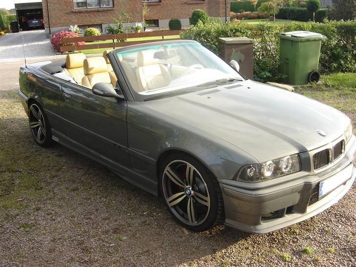 BMW 325i Cabriolet "Viper" - Som den står nu.. billede 1