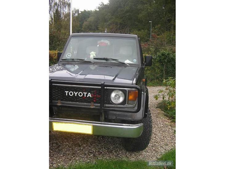 {{currentPhoto.altText}} billede {{currentPhoto.number}}