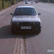 BMW 325i aut