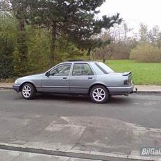Ford Sierra 2.0i