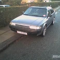 Toyota carina 2  **solgt**