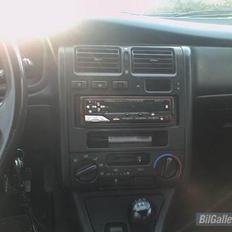 Toyota Carina E  SOLGT!!!!!