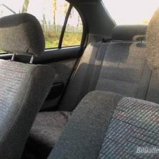 Toyota Carina E  SOLGT!!!!!