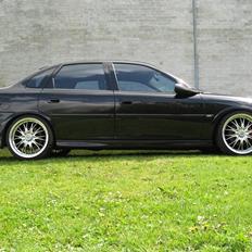 Opel Vectra B i500-R 'SOLGT'