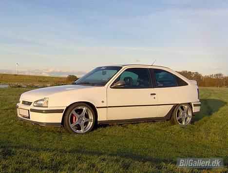 Opel Kadett GSI 16V***SOLGT*** billede 7