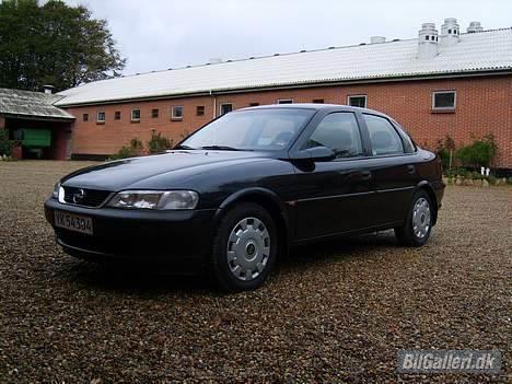 Opel Vectra B "Solgt" billede 1