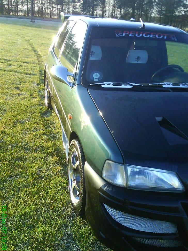 Peugeot 106 S - spejlene blev skiftet til cup. nåede íkke og få billeder af det.. billede 14