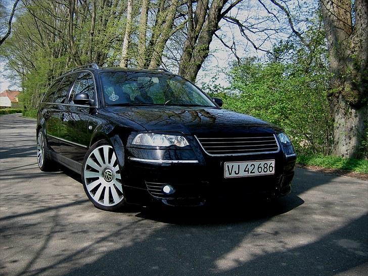 VW -- PASSAT 185 HK --  billede 1