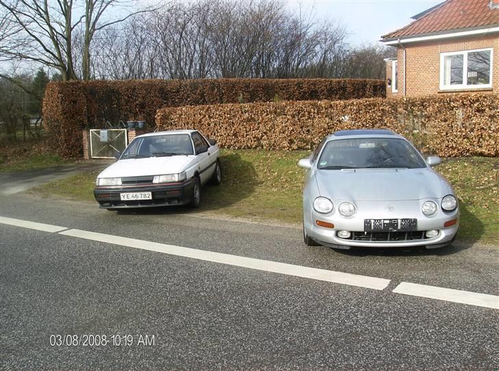 Nissan sunny coupe GTI 16v. - Gruppe foto med min nye vogn.. 2stk. GTI biler :)  billede 11