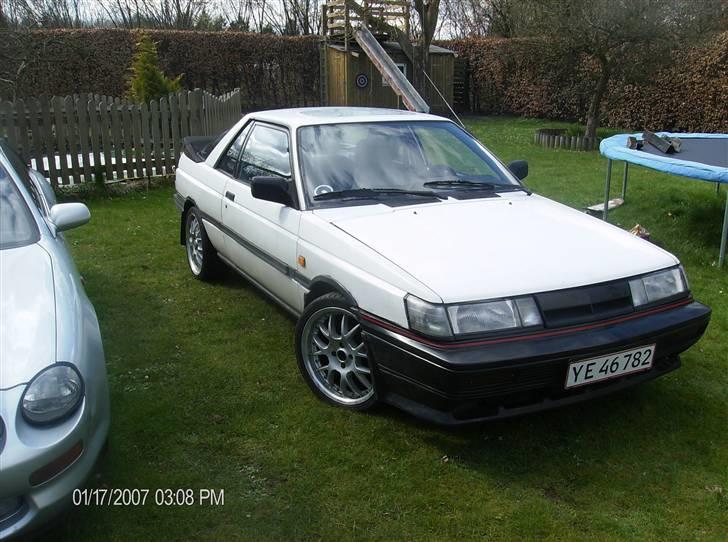 Nissan sunny coupe GTI 16v. billede 14