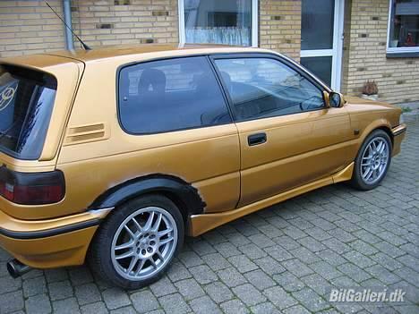 Toyota Corolla 1.3 XL -SOLGT- billede 8