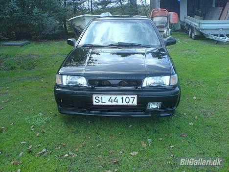 Nissan sunny     SOLGT billede 4