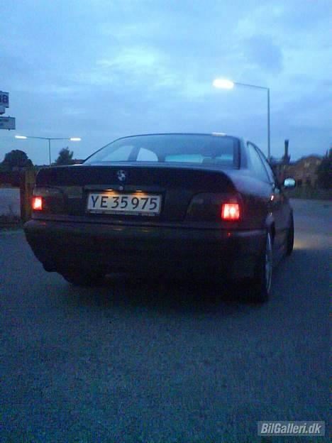 BMW e36 325I Coupé SOLGT! billede 5