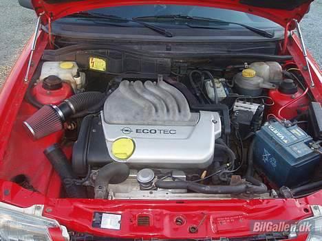 Opel Astra 1,6 16v SOLGT billede 6