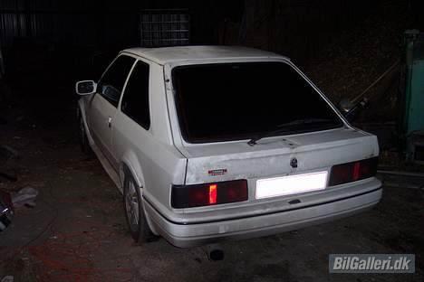 Ford Escort RS Turbo (solgt) billede 2