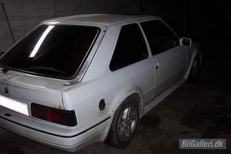 Ford Escort RS Turbo (solgt) billede 3