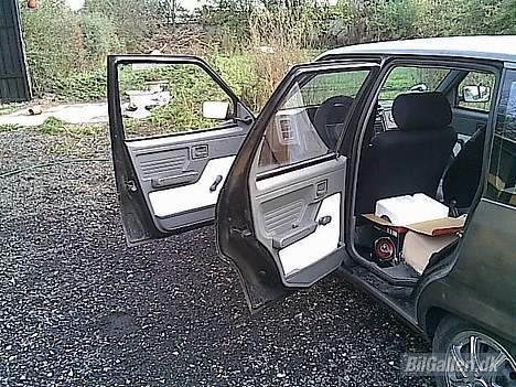 Citroën AX 1,4 (SOLGT) - åbne døre fra venstre side, kæft den er flot den vogn. hehe billede 9