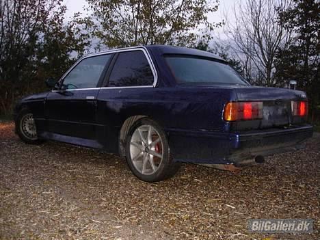 BMW 320i E30 (Projekt) billede 4