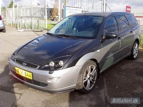 Ford Focus Van ***SOLGT*** - Lidt bedere billede end de andre.. godt nok uvasket.... billede 9