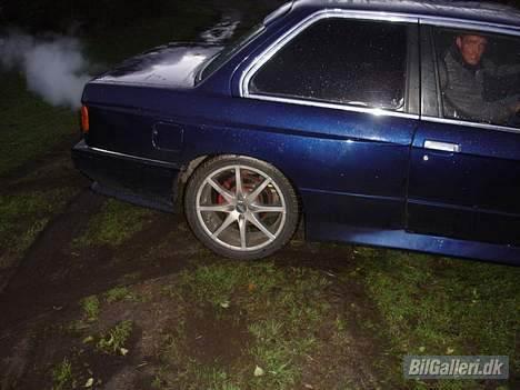 BMW 320i E30 (Projekt) billede 10