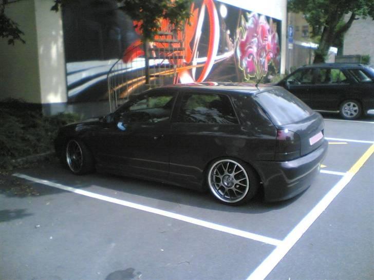 Audi A3 *SOLGT* - Skruet godt ned over mine fælge! billede 12