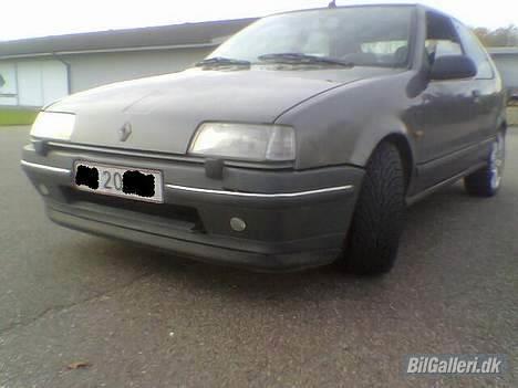 Renault 19 Ts Solgt billede 14