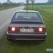 BMW 320i SOLGT!!!