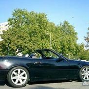 Mercedes Benz sl-280