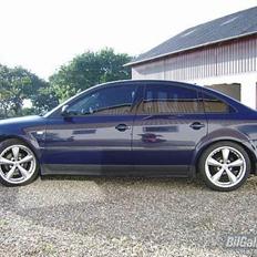 VW Passat limo Comfortline