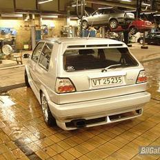 VW golf 2 (SOLGT) :,(